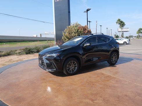 Used 2023 Lexus NX 350 AWD w/ Premium Package image 6