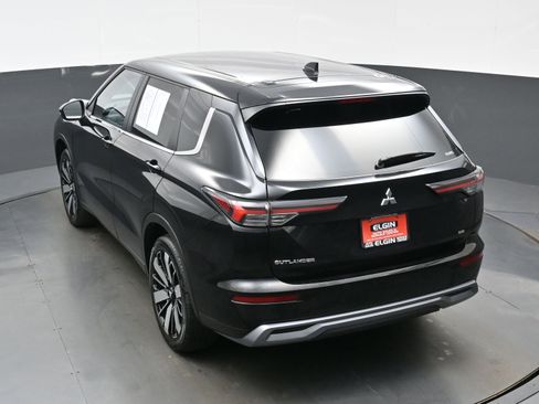 Used 2025 Mitsubishi Outlander SE AWD/4WD image 37
