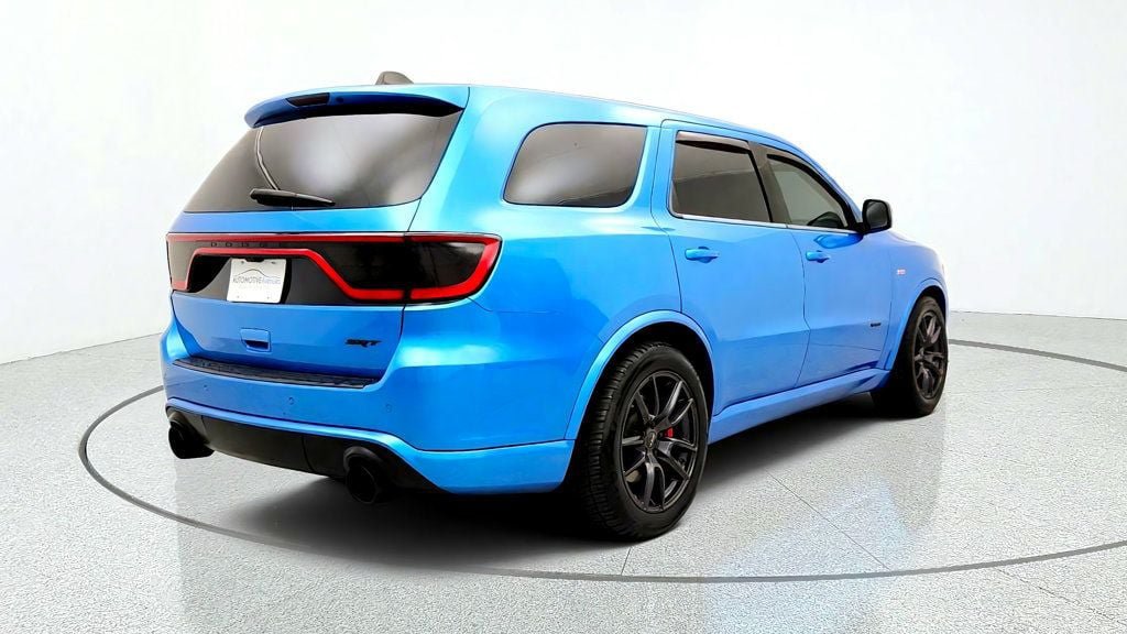 Used 2018 Dodge Durango SRT w/ Technology Group AWD/4WD image 5