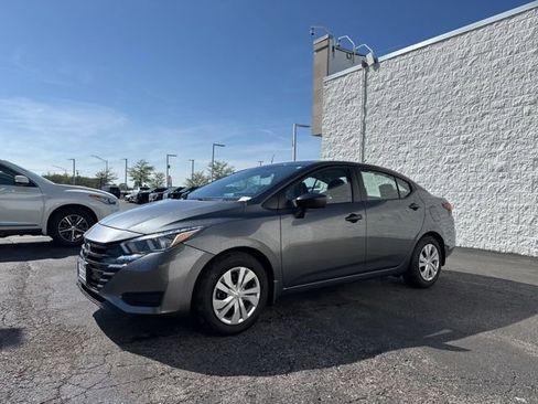 Used 2024 Nissan Versa S w/ Trunk Package FWD image 3