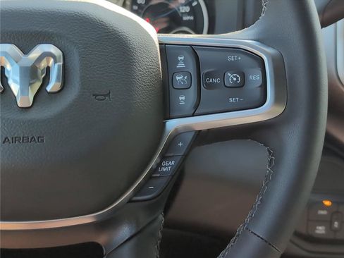New 2026 RAM 2500 Big Horn AWD/4WD image 28