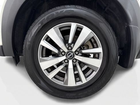Used 2022 Nissan Pathfinder SL FWD image 52