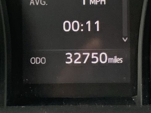 Used 2022 Toyota Camry LE image 22