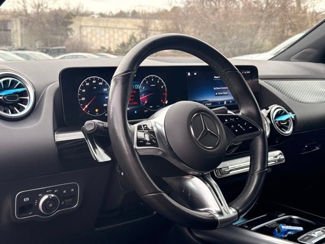 Used 2025 Mercedes-Benz GLA 250 4MATIC image 27