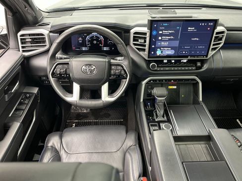 Used 2023 Toyota Tundra Platinum AWD/4WD image 14
