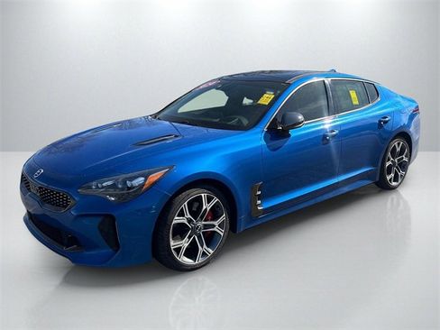 Used 2020 Kia Stinger GT2 image 3