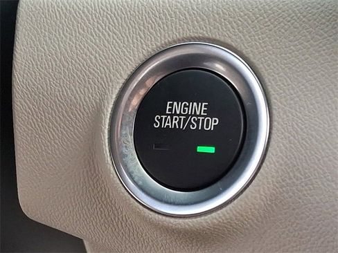 Used 2024 GMC Terrain Denali image 27