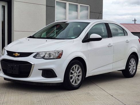 Used 2017 Chevrolet Sonic LT FWD image 21