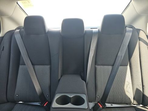 Used 2020 Nissan Sentra SV FWD image 12