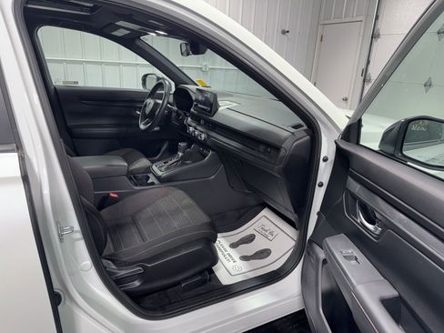 Used 2024 Honda CR-V Sport image 10