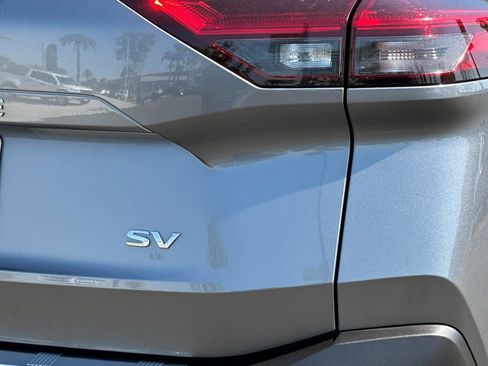 Used 2023 Nissan Rogue SV image 26