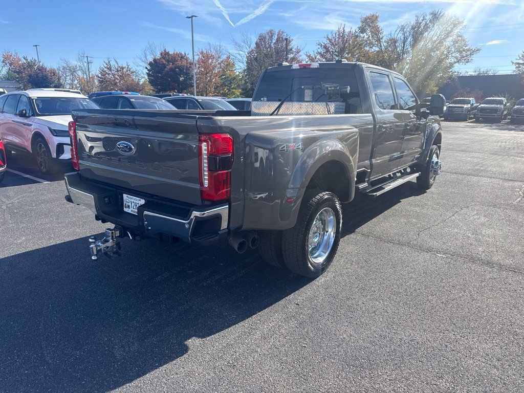 Used 2026 Ford F450 Lariat AWD/4WD image 3