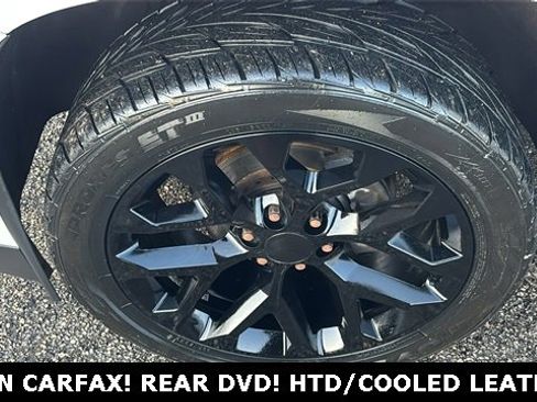 Used 2017 Cadillac Escalade Premium Luxury image 33