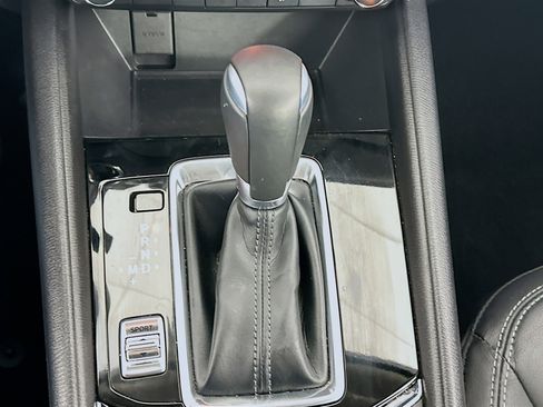 Used 2025 MAZDA CX-5 AWD 2.5 S w/ Preferred Package image 23