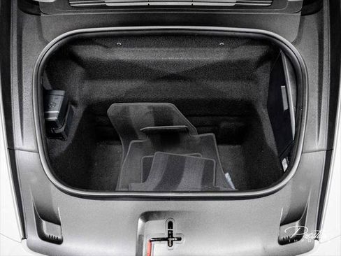 Used 2025 Porsche 911 Targa 4 GTS AWD/4WD image 7