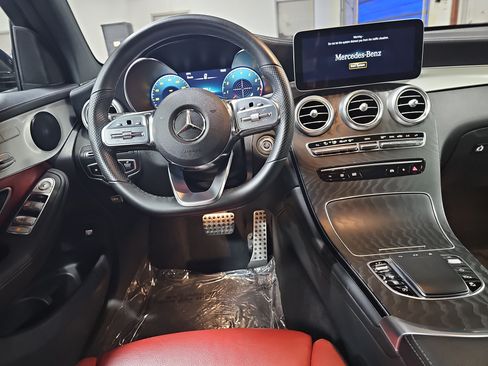 Used 2023 Mercedes-Benz GLC 300 4MATIC Coupe image 18