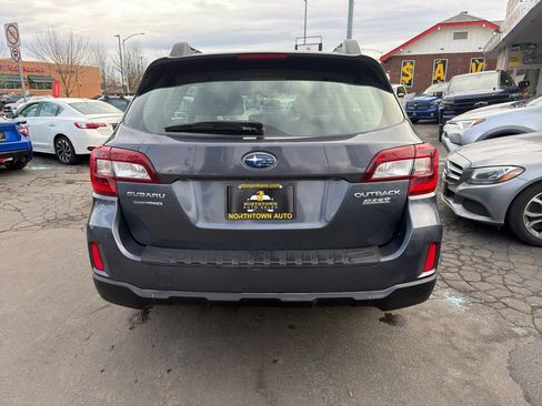 Used 2015 Subaru Outback 2.5i image 5