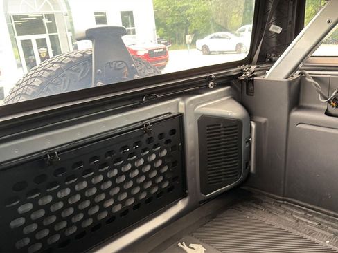 Used 2022 Ford Bronco Black Diamond AWD/4WD image 30