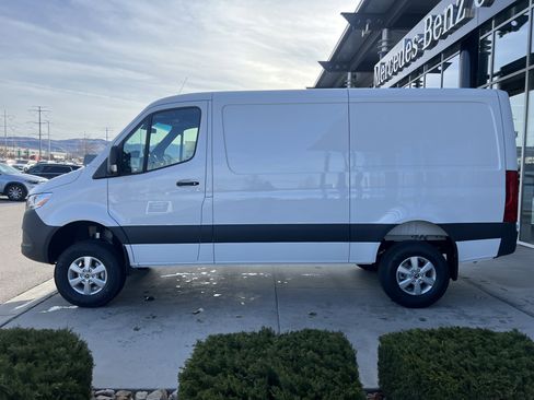 New 2026 Mercedes-Benz Sprinter 2500 image 8