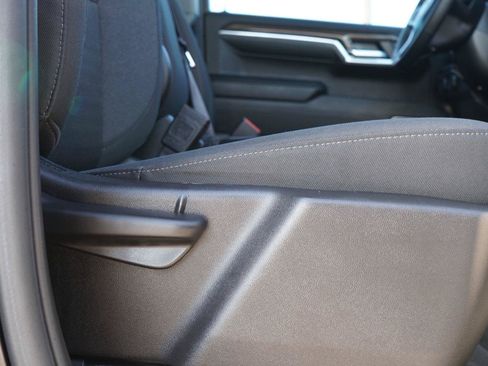 Used 2024 Chevrolet Silverado 1500 LT RWD image 28