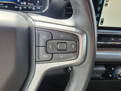 Used 2025 Chevrolet Silverado 1500 LT image 16