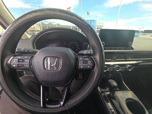 Used 2024 Honda Civic LX image 6