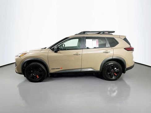Used 2025 Nissan Rogue SV w/ Rock Creek Premium Package AWD/4WD image 5