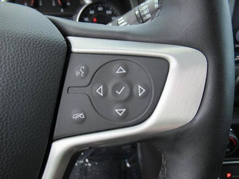 Certified 2024 GMC Terrain SLT FWD image 25