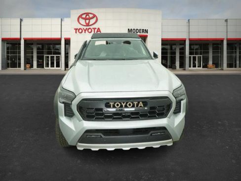 New 2025 Toyota Tacoma 4x4 Double Cab Hybrid image 2