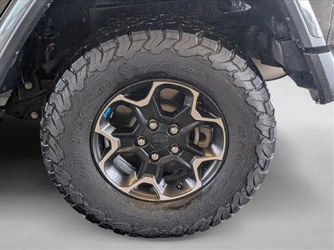 Used 2022 Jeep Wrangler Unlimited Rubicon 4xe w/ Cold Weather Group image 23