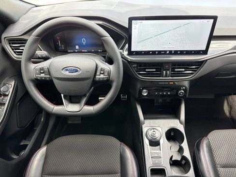 Used 2024 Ford Escape ST-Line w/ Tech Pack #1 AWD/4WD image 19