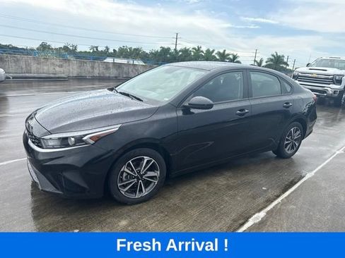 Used 2024 Kia Forte LXS FWD image 1