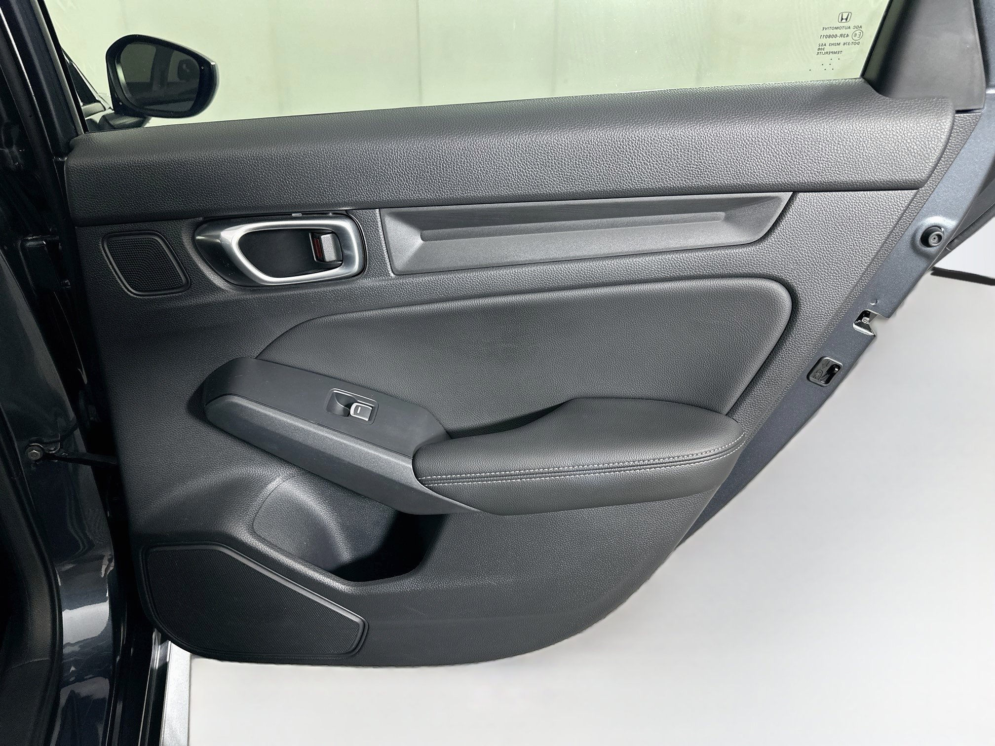 Used 2024 Honda Civic EX-L image 28