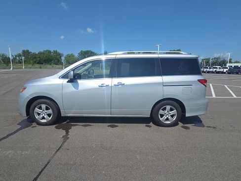 Used 2016 Nissan Quest SV FWD image 14