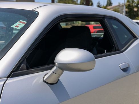 Used 2023 Dodge Challenger SXT RWD image 12