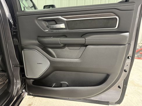 New 2026 RAM 1500 Laramie AWD/4WD image 8