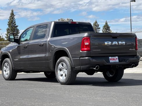 New 2027 RAM 1500 4x4 Crew Cab image 5