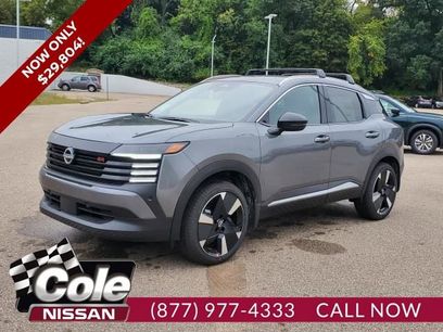 New 2026 Nissan Kicks SR w/ Cold Weather Package