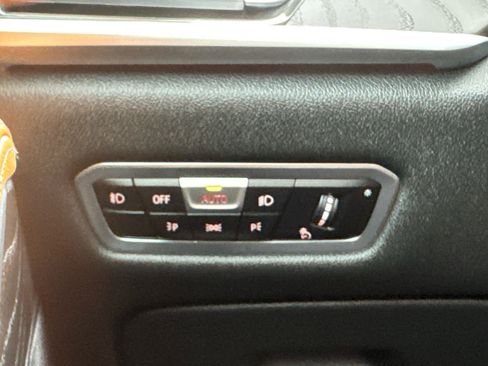 Used 2022 BMW X7 xDrive40i image 18