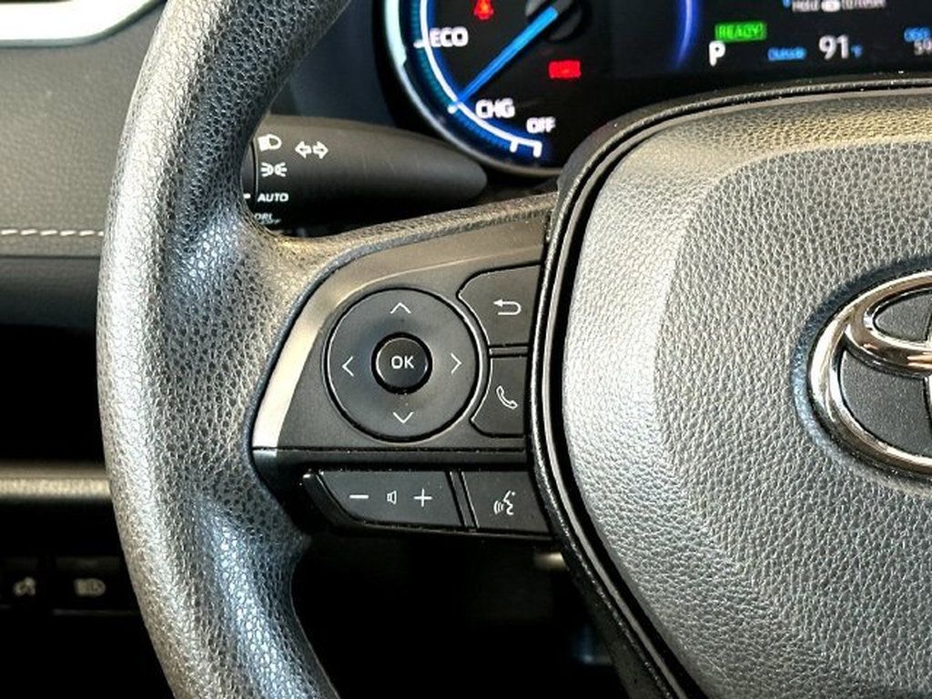Certified 2024 Toyota RAV4 XLE AWD/4WD image 22