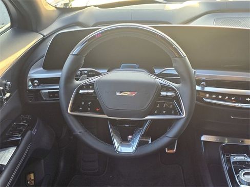 New 2026 Cadillac Lyriq V image 16