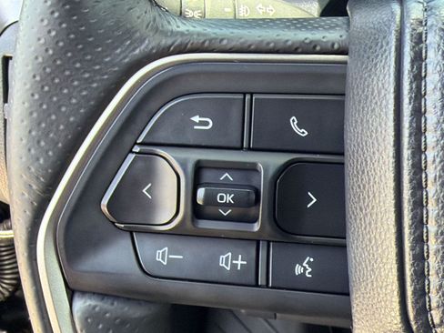 Used 2026 Toyota 4Runner SR5 AWD/4WD image 16