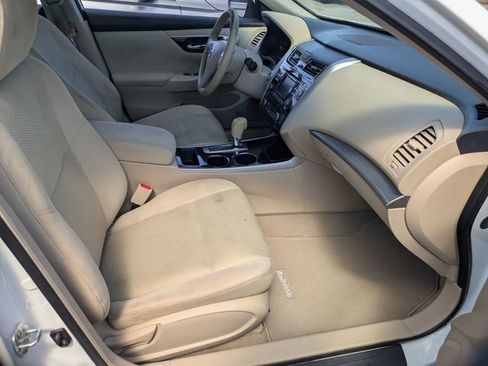 Used 2014 Nissan Altima 2.5 SV FWD image 20