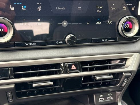 New 2026 Lexus RX 350h AWD/4WD image 22