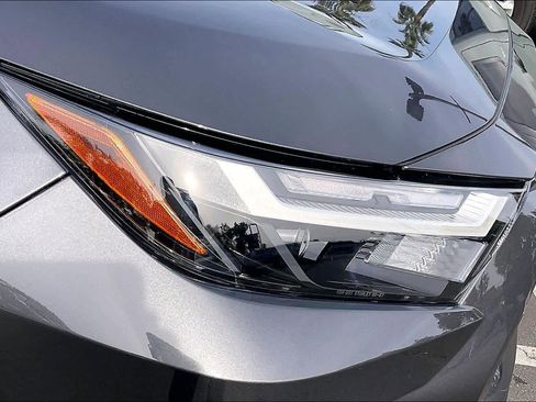 Used 2025 Toyota RAV4 XLE image 28