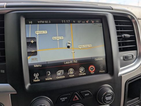 Used 2017 RAM 1500 Big Horn AWD/4WD image 28
