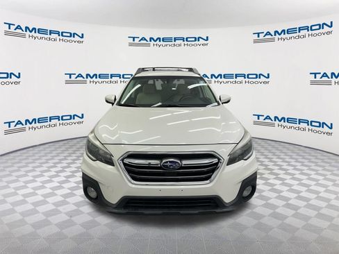 Used 2019 Subaru Outback 2.5i Premium AWD/4WD image 8
