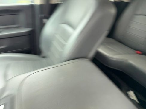 Used 2017 RAM 3500 Tradesman w/ Chrome Appearance Group AWD/4WD image 28