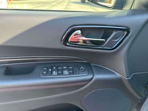 Certified 2025 Dodge Durango GT w/ Blacktop Package image 46