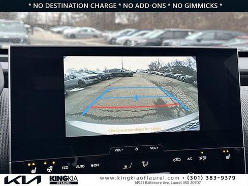 Used 2023 Toyota bZ4X XLE w/ Weather Package image 4